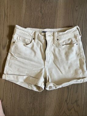 Old Navy Women's Cream Denim Roll-Cuff Shorts